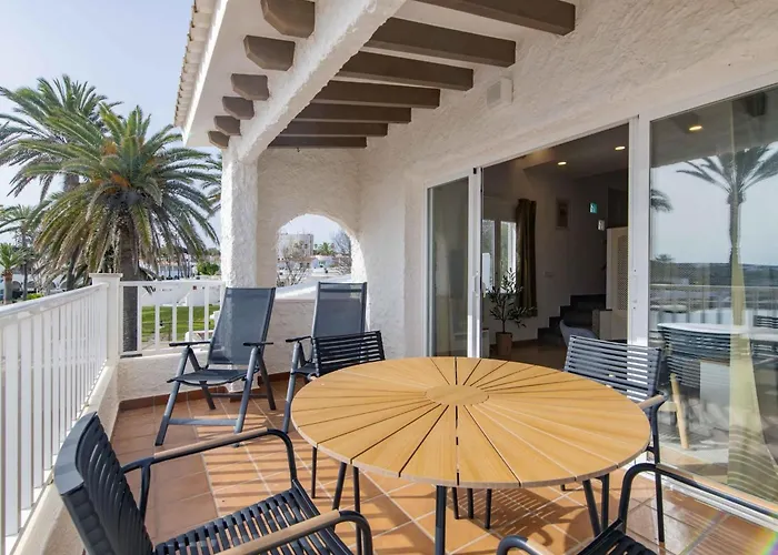 Gavines Up Apartamento *