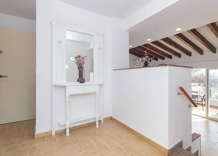 Gavines Up Apartment